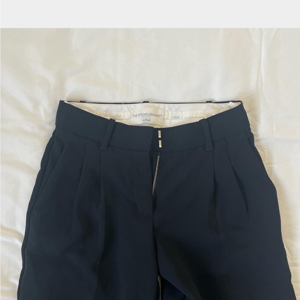 Aritzia Effortless Black Pleated Pants